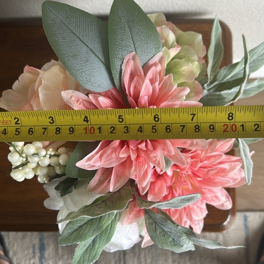 Silk floral centerpiece white vase with peachie pink, white, green silk flowers - Picture 4 of 5